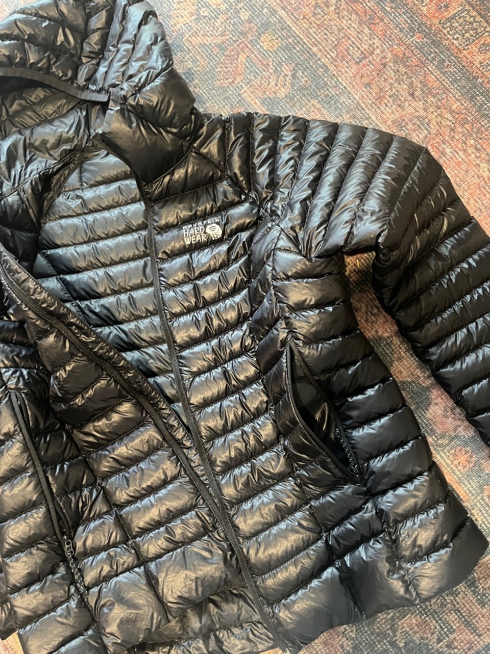 Mountain Hardwear Black Hooded Packable Women's Puffer Jacket - Picture 4 of 7